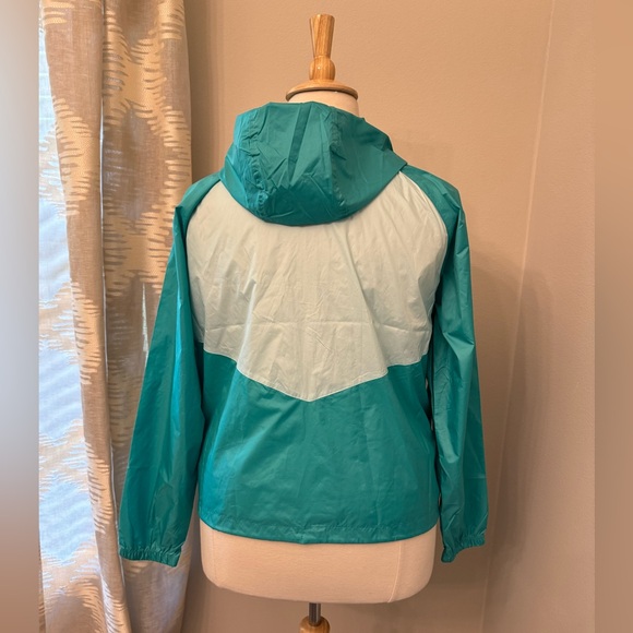 Columbia Jacket 🩵 - Picture 5 of 6